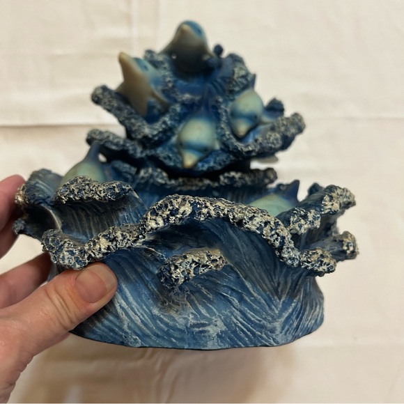 Dolphin Water Fountain - Picture 7 of 10